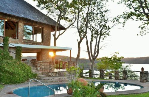 Binga Cabin | Masumu River Lodge