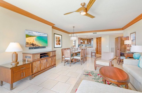 Kaanapali Villa | Maui Resort Rentals: Hyatt Residence Club – 3BR Oceanfront Upper Floor VIlla