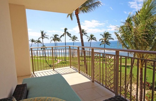 Kaanapali Villa | Maui Resort Rentals: Hyatt Residence Club – 3BR Oceanfront Lower Floor VIlla