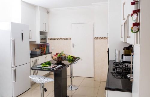 Harare House | Mauya, The Eden