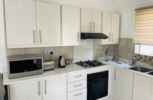 Bulawayo Apartment | Mellow 2 bedroomed cottage - 2083