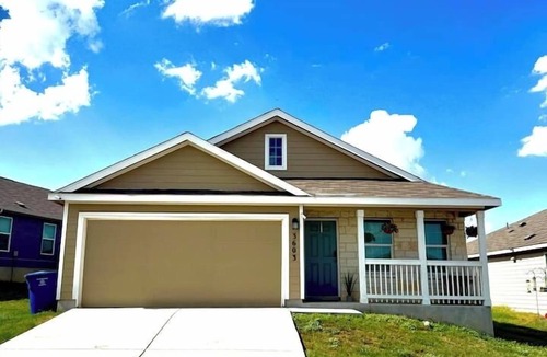San Antonio House | *Mins to Emerg. Center At Alamodome* Outside Deck*