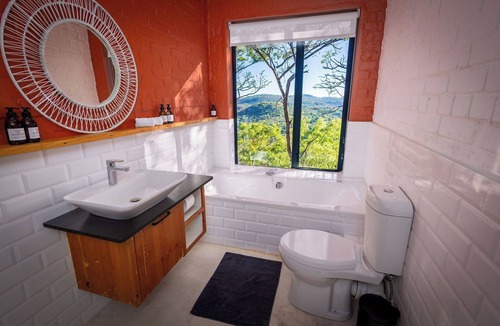 Mazowe Cabin | Miombo Mountain Lodge and Spa