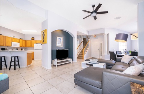 Calabay Parc Villa | ⭐Modern 5 Bed, 4 Bath Home on Calabay Parc | Private Pool | Minutes to Disney⭐
