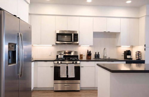 Lyon Street Apartment | Modern Apartment w/Pool, Gym & 10 Min to Disney