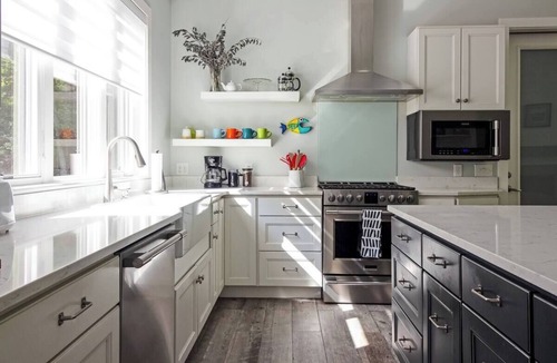Fennville House | Modern Design in Nature | Luxe Escape