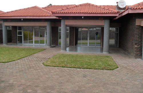 Harare Apartment | Modern fully furnished 3-room apartment