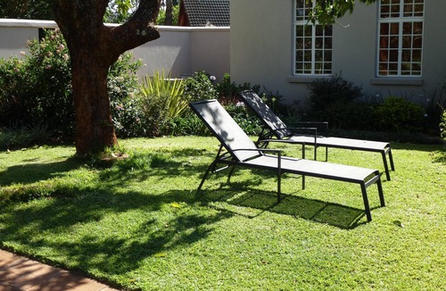 Harare Apartment | Modern studio set in an expansive garden - 2253