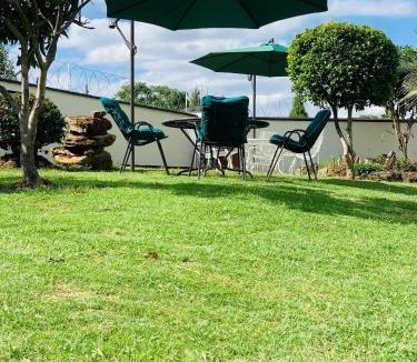 Harare House | Mongi Guest House