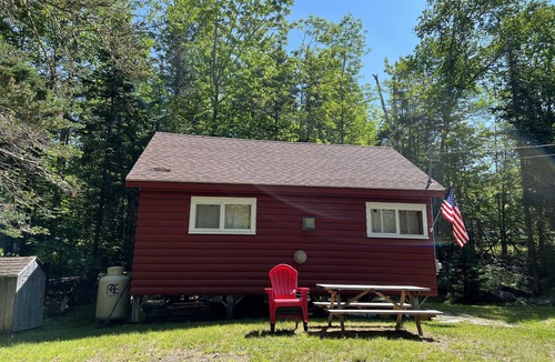 Greenville Cabin | Mountain Therapy (Access to Moosehead Lake!)