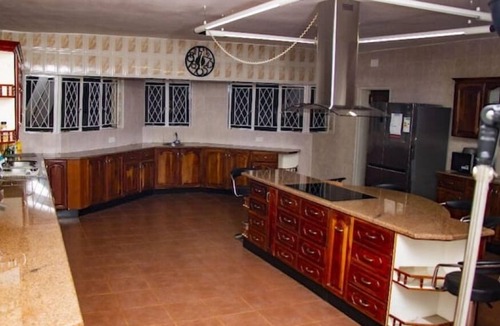 Harare East House | Mountain View Holiday Home