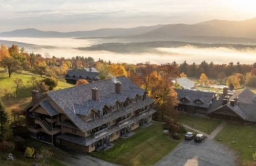 Moscow Villa | Mountainside Villa at Trapp Family Lodge Resort with Amenities