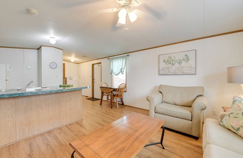 Waynesville House | Mtn-View Adventure Hub! Waynesville Home w/Perks