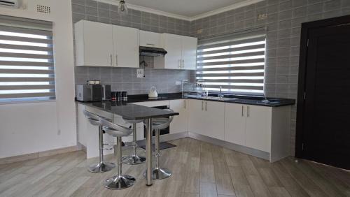 Solwezi Apartment | Mulweendo Apartments