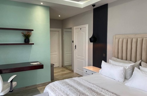 Harare Bed & Breakfast | Muyeni BnB