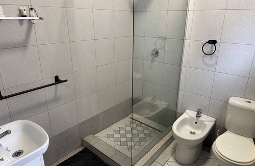 Harare Hotel | N1 Hotel Rotten Row Harare