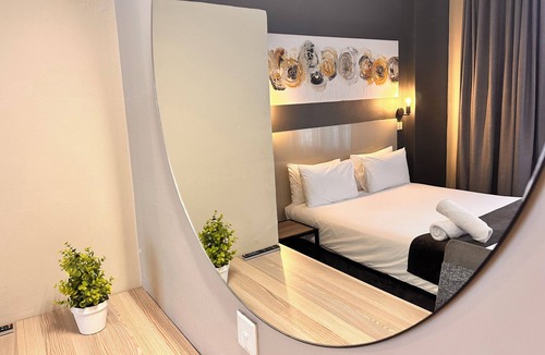 Harare Hotel | N1 Hotel Samora Machel Harare