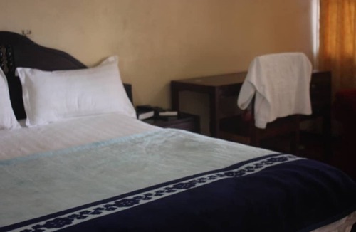 Mongu Hotel | Nalumba 2 Lodge