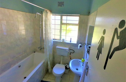 Lusaka Hostel | Natwange Backpackers