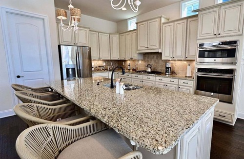 Sun Ridge House | New Listing * Stunning Bayside Resort 5BR Beach House w 4 Full B