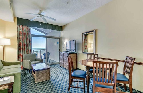 Myrtle Beach Condo | · NEW! Stunning Condo, Sleeps 6. Waterpark, Pools and Lazy Rivers!