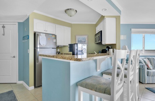 Midtown Ocean City Condo | Newer construction. Walk to the Convention Center, dining, shops and the beach.