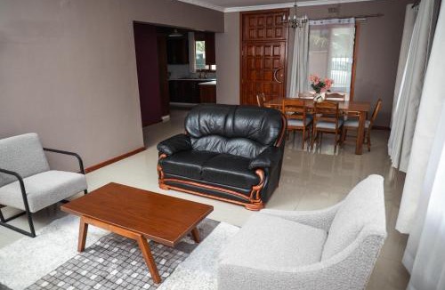 Lusaka Apartment | Niza Homes, Pool, No Blackouts & Walk to Munali Mall