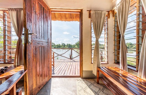 Kakumbi Ski Chalet | Njobvu Safari