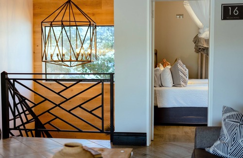 Victoria Falls Hotel | Nkosi Guest Lodge