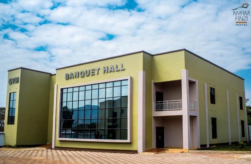 Chipata Hotel | Nyamfinzi Hotel