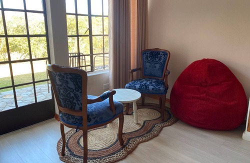 Nyanga Apartment | Nyanga Holiday Home in John Galt Village - 2033