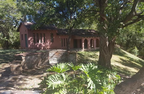 Chirumhanzu Hostel | Nyangombe Backpackers