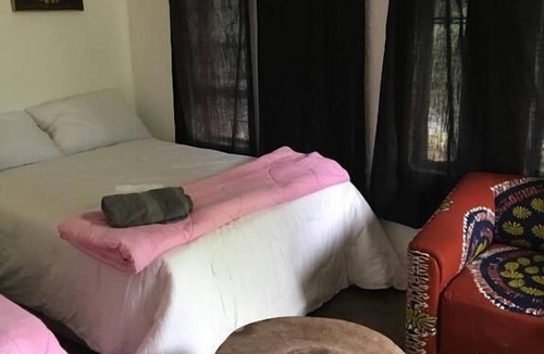 Kwekwe Hostel | Nyangombe Backpackers