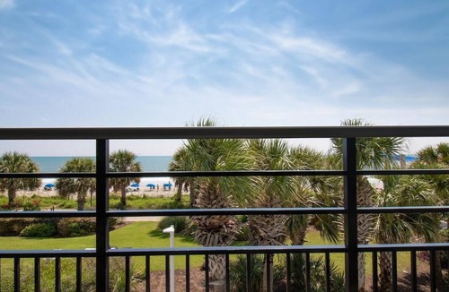 Downtown Myrtle Beach Condo | Ocean Bliss 3BR with Endless Comforts