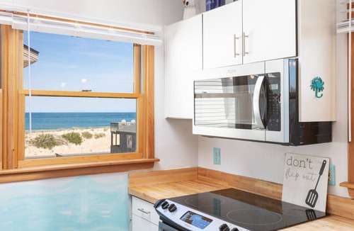 Kitty Hawk Villa | Ocean View End-Unit Townhome | Steps to Beach | Pool, Bikes & More