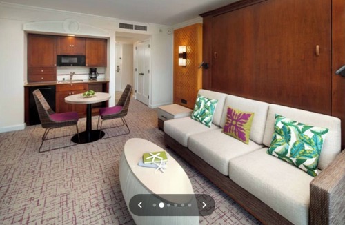 Lihue Condo | OCEAN VIEW Marriott Kauai Beach Club Parlor Suite