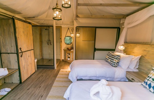Victoria Falls Hotel | Old Drift Lodge