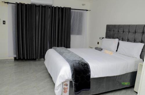 Bulawayo House | On Edward