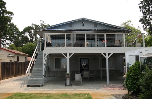 Clearlake Park House | One of the best bass fishing lakes in America! Water sports heaven!