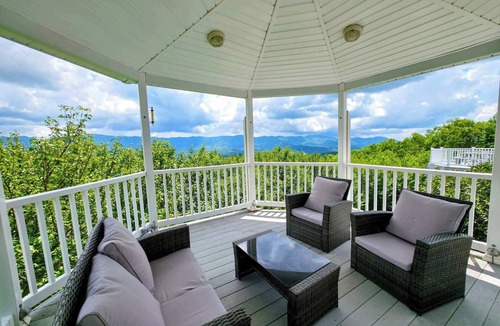Andrews House | Overlook Retreat