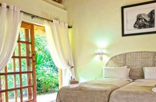 Harare East Cabin | Pakanaka Lodge
