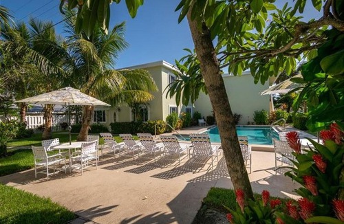 Ilexhurst Apartment | Palm Cay 6
