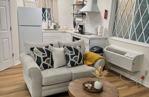 Ponce De Leon Cabin | Palm Haven: Peaceful Studio Cabin near FL Springs