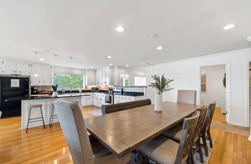 Eatonton House | Panoramic Point - Sleeps 12, Amazing Views + More!