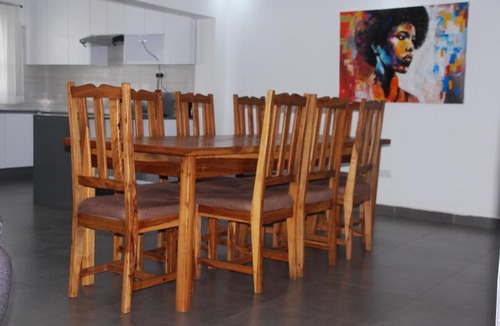 Victoria Falls House | Panyumba Travel Lodge