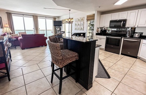 Panama City Beach Condo | PARADISE ON THE OCEAN! TWO FREE BEACH CHAIR, FREE VIP PARKING SPACE!