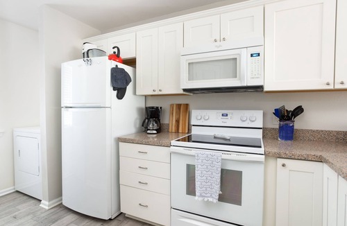 Pawleys Island Condo | Pawleys Island Paradise 2BR 1st Floor, Pools, Beach Close -True Blue Golf Resort