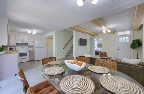Ephrata House | Peaceful Escape - Sauna, Fire Pit + Parking