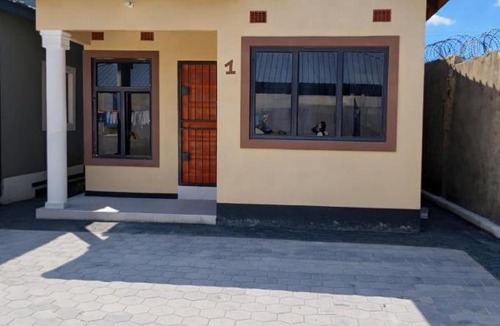 Lusaka Apartment | Peaceful Home Self-catering Solar Backed Apartment
