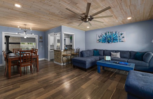 Cape Caneveral Beach Gardens House | Peacock Harbor-3/2-Heated Pool-King-Game Room